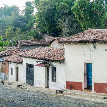 Suchitoto Voyage au Salvador : Du Passé au Présent