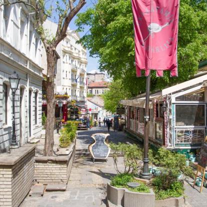 Belgrade - Skadarlija Voyage en Serbie : La Magie des Balkans