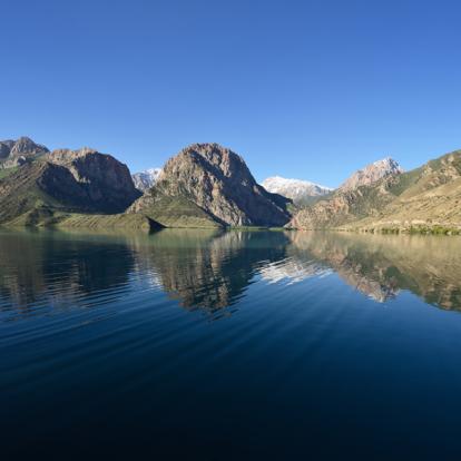 Voyage au Tadjikistan: Les Contrastes d’Altitudes
