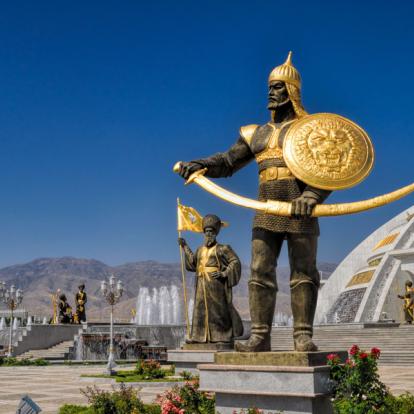 Voyage au Turkménistan : Au Pays des Désert