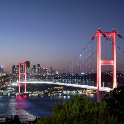 Istanbul - bosphorus bridge Voyage en Turquie - Balade à Istanbul