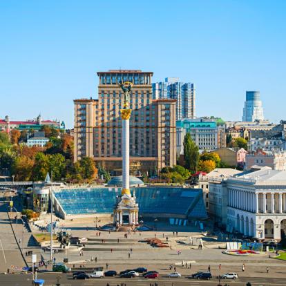 Kiev - Place de l'Indépendance Voyage en Ukraine : Week End dans l'Ancien Kiev