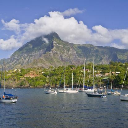 Voyage en Polynésie: Du bleu lagon de Moorea au vert sauvage des Marquises
