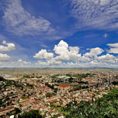 Antananarivo Voyage à Madagascar - L'Est; le refuge des Indris