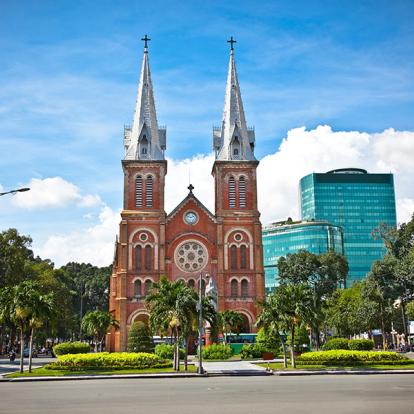 Ho Chi Minh - Cathedrale Voyage au Vietnam - Exploration et Farniente dans le Sud