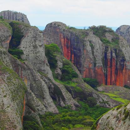 Voyage en Angola - Traversée Entre Désert et Océan