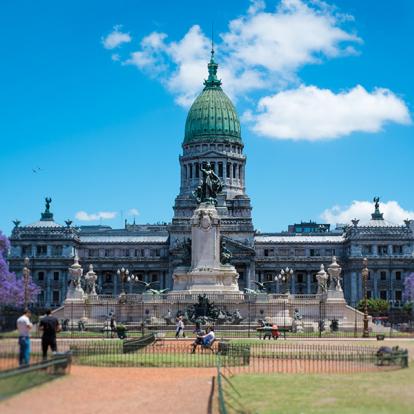 Bueno Aires - Congress Plaza and Building Voyage en Argentine - Vis ma vie de Gaucho