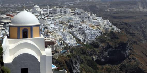 ©Jean-Marie et Servanne R. - Tous Droits réservés Voyage à Santorin de Jean-Marie et Servanne